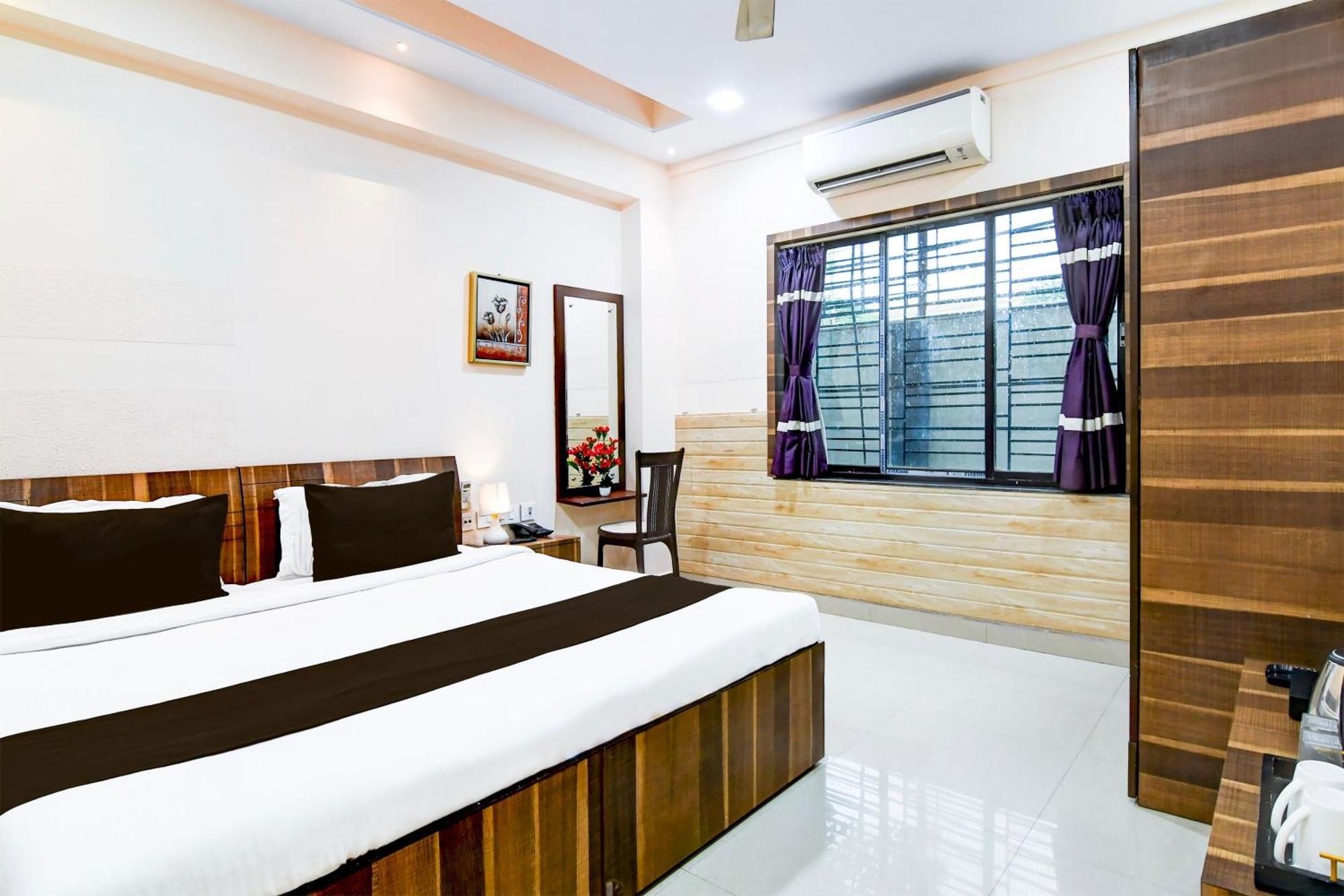 Super Collection O Behala Hotel Bhasa Ngoại thất bức ảnh