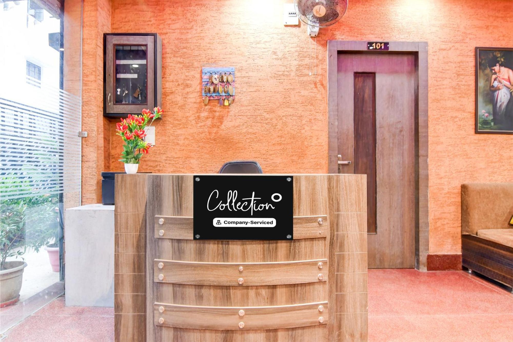 Super Collection O Behala Hotel Bhasa Ngoại thất bức ảnh